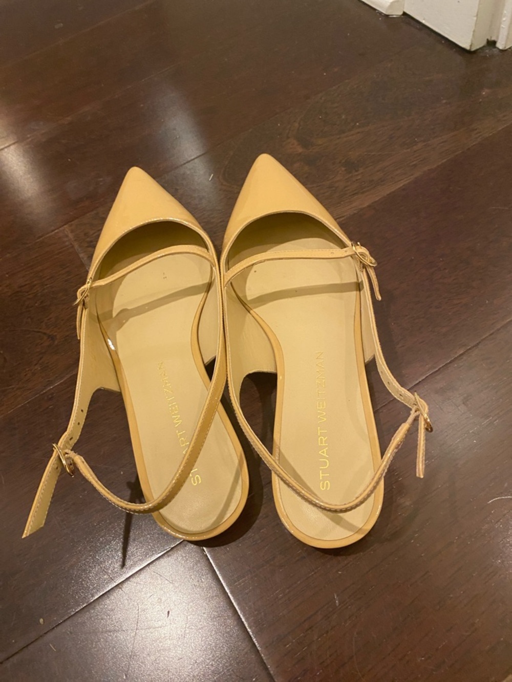 Stuart Weitzman Nude Patent Pointed Slingback Flats - Picture 3 of 6